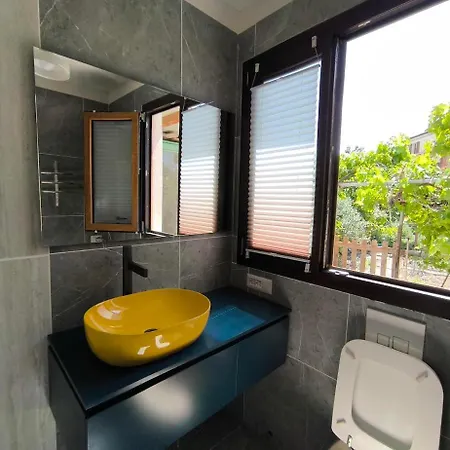 Relax Con Doccia Emozionale Falconara Marittima